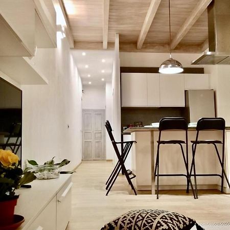 Nel Cuore Del Centro Storico Con Comfort E Stile Apartman Iglesias Kültér fotó