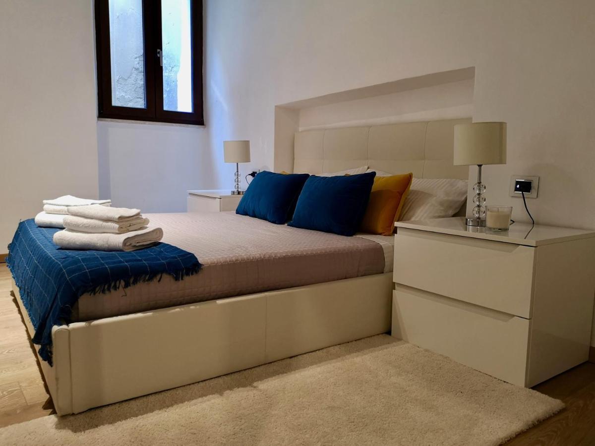 Nel Cuore Del Centro Storico Con Comfort E Stile Apartman Iglesias Kültér fotó