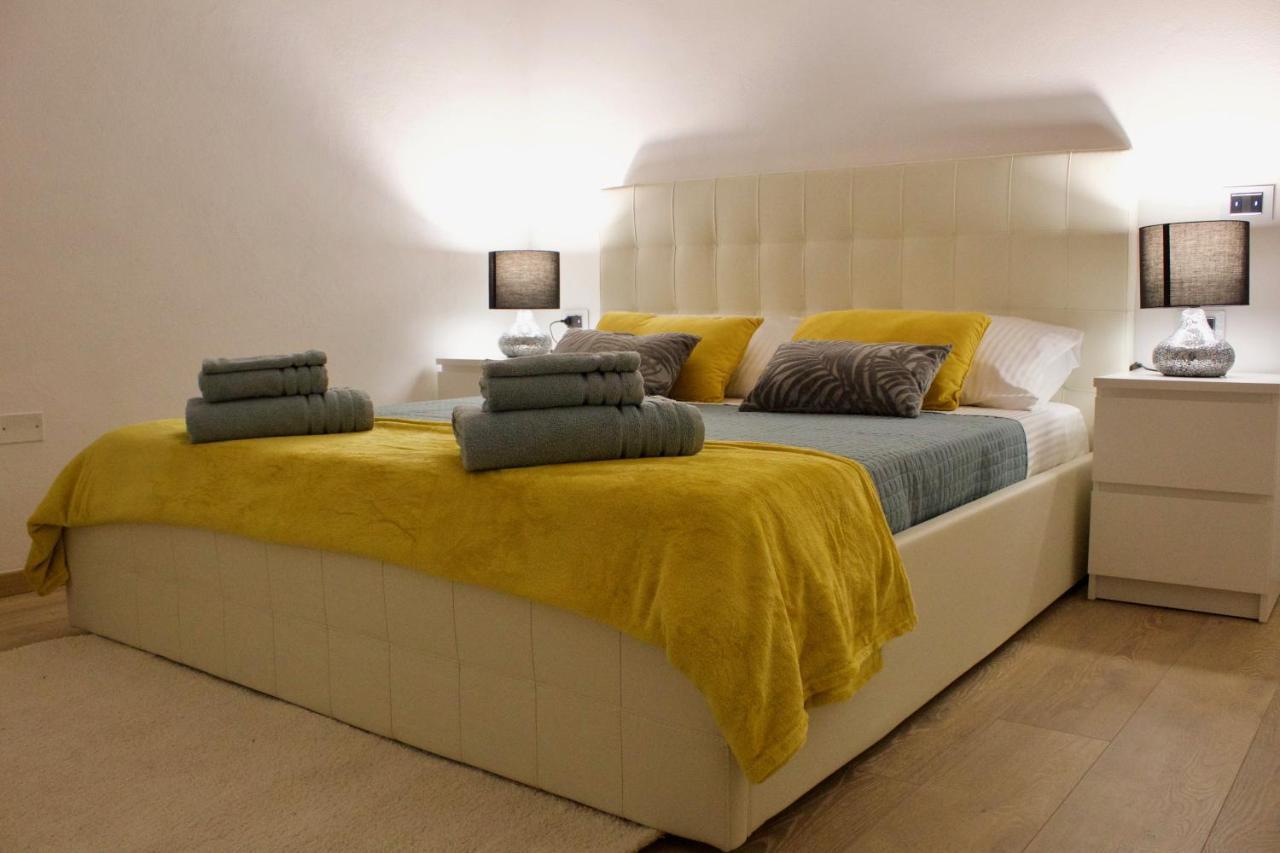 Nel Cuore Del Centro Storico Con Comfort E Stile Apartman Iglesias Kültér fotó